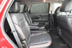 2022 Nissan Pathfinder Ti-L