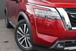 2022 Nissan Pathfinder Ti-L