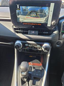 2024 Toyota RAV4 XSE