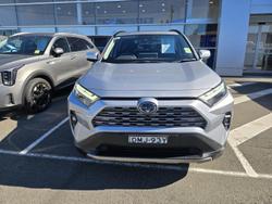 2024 Toyota RAV4 XSE