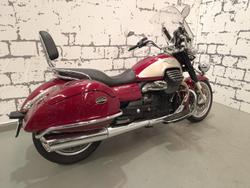 2017 Moto Guzzi California Touring SE California Red