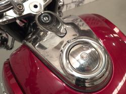 2017 Moto Guzzi California Touring SE California Red