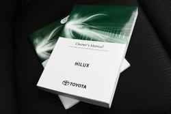 2023 Toyota Hilux SR5