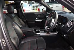 2020 Mercedes-Benz GLB-Class GLB200