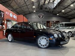 2005 Jaguar S-Type Sport
