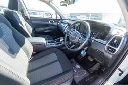 2022 Kia Sorento Sport