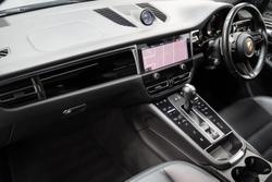 2023 Porsche Macan T