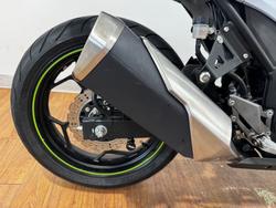 2014 Kawasaki NINJA 300 SE WHITE