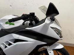 2014 Kawasaki NINJA 300 SE WHITE