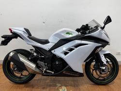 Kawasaki Ninja 300 SE