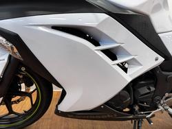 2014 Kawasaki NINJA 300 SE WHITE