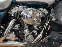 2004 Harley-Davidson FLHTCUI ULTRA CLASSIC E/GLIDE BLUE