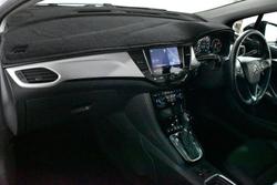 2019 Holden Astra RS-V