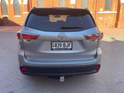 2015 Toyota Kluger GX