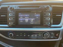 2015 Toyota Kluger GX