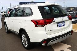 2019 Mitsubishi Outlander ES