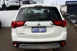 2019 Mitsubishi Outlander ES