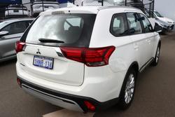 2019 Mitsubishi Outlander ES