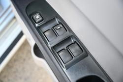2014 Mitsubishi Triton GLX