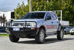2014 Mitsubishi Triton GLX