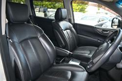 2012 Nissan Elgrand Rider Black Line
