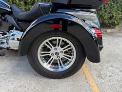 2022 HARLEY-DAVIDSON FLHTCUTG TRI GLIDE U/CLC 114