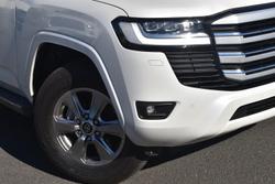 2024 Toyota Landcruiser Sahara