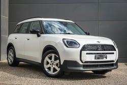 2024 MINI Countryman E Classic