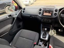 2011 Volkswagen Tiguan 103TDI 5N MY11 Four Wheel Drive Titanium Beige