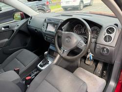 2011 Volkswagen Tiguan 103TDI 5N MY11 Four Wheel Drive Titanium Beige