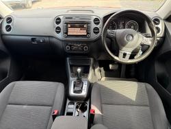 2011 Volkswagen Tiguan 103TDI 5N MY11 Four Wheel Drive Titanium Beige