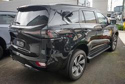 2025 Isuzu MU-X LS-T