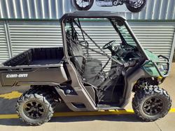 CAN-AM Defender DPS HD9
