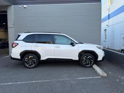 2025 Subaru Forester Touring S6 MY26 AWD Crystal White