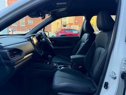 2025 Subaru Forester Touring S6 MY26 AWD Crystal White