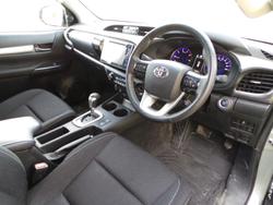 2019 Toyota Hilux SR5