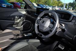 2024 Peugeot 2008 GT