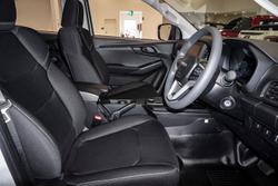 2025 Isuzu D-MAX SX