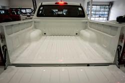 2025 Isuzu D-MAX SX