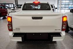 2025 Isuzu D-MAX SX