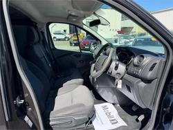 2020 MITSUBISHI EXPRESS GLX LWB SN MY21 BLACK