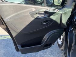 2020 MITSUBISHI EXPRESS GLX LWB SN MY21 BLACK