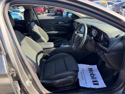 2018 HOLDEN COMMODORE RS (5YR)