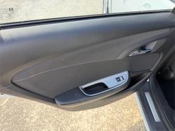 2014 HOLDEN COMMODORE EVOKE (LPG) VF White