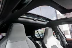 2025 Volkswagen Golf 110TSI R-Line