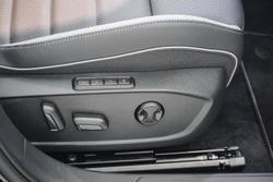 2025 Volkswagen Golf 110TSI R-Line