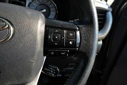 2021 Toyota Hilux SR5