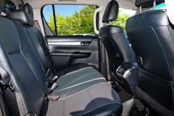 2021 Toyota Hilux SR5