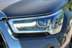 2021 Toyota Hilux SR5