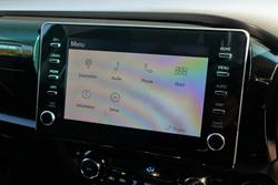 2021 Toyota Hilux SR5